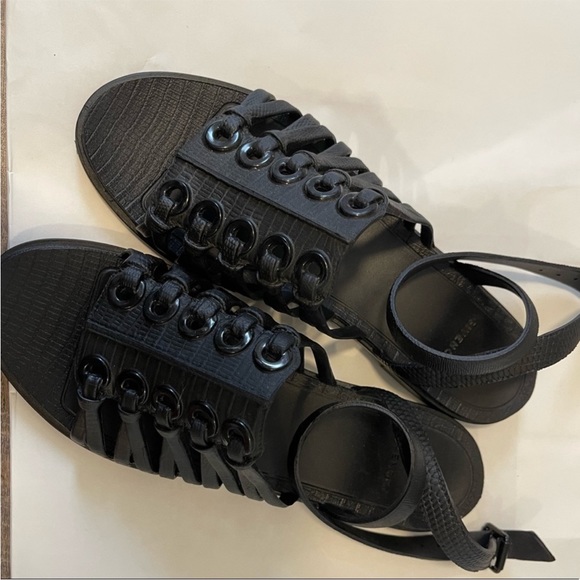 Givenchy Black Jelly Strap Sandal - Picture 3 of 9